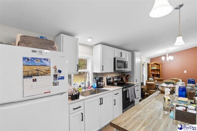 68 Bratter Ave, Nesmith, SC 29580 - photo 4