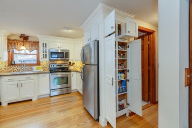 34 Irving Dr, Concord, NH 03301 - photo 6