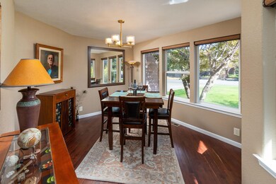 3609 SW Hillcrest Dr, Redmond, OR 97756 - photo 7