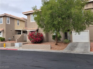 9264 Apache Springs Dr, Las Vegas, NV 89117 - photo 3