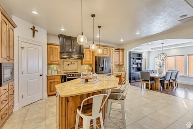 338 S Holdaway Rd, Vineyard, UT 84058 - photo 6