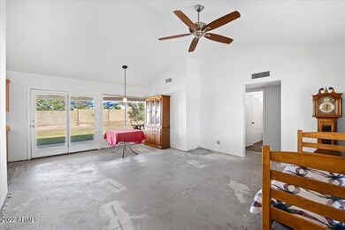 05-Living Room