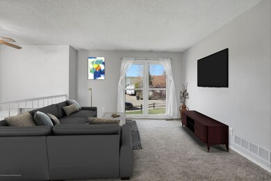 Living staged2