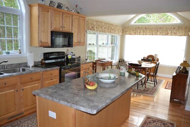 5 Greenleaf Dr, Wolfeboro, NH 03894 - photo 5