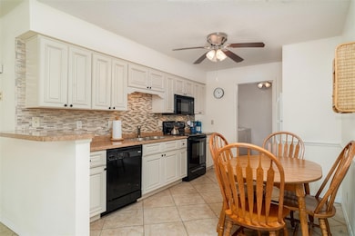 Updated equipped kitchen