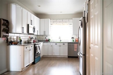 4732 Durham Ct, Denver, CO 80239 - photo 4