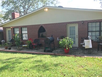530 W Barbour St, Eufaula, AL 36027 - photo 7