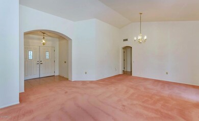 13530 W Ballad Dr-large-003-8-LivingDini