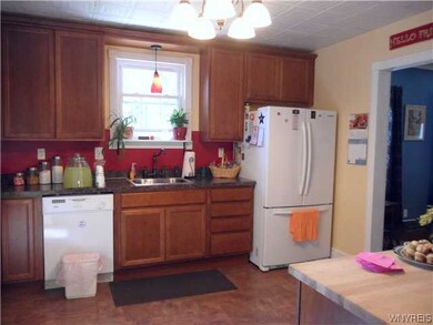 119 3rd Ave, North Tonawanda, NY 14120 - photo 6