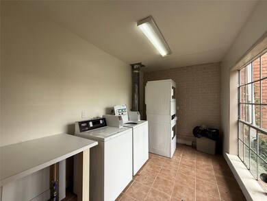 425 E 9th St unit 16, Houston, TX 77007 - photo 5