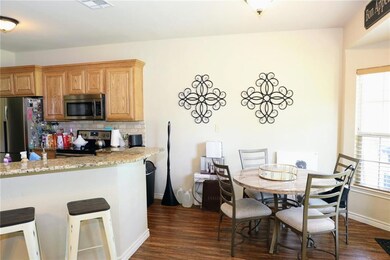 1007 Rice St, Denison, TX 75020 - photo 6