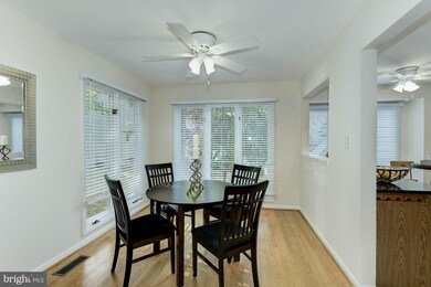 1329 Wedgewood Manor Way, Reston, VA 20194 - photo 4