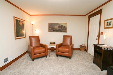 906 Benton Ave, Janesville, WI 53545 - photo 3