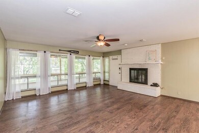 12620 Deeds Ct, Azle, TX 76020 - photo 5