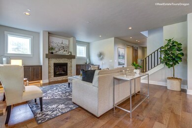 61631 SE Depot Loop, Bend, OR 97702 - photo 3