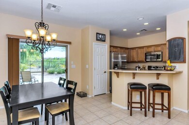Dinette and Breakfast Bar