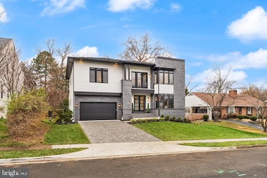 6539 Fairlawn Dr, McLean, VA 22101 - photo 3