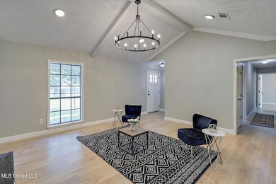 06-800 Longwood Pl