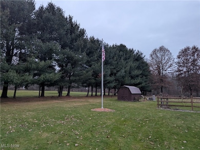 13130 Kinsman Rd, Burton, OH 44021 - photo 4