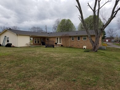 408 Perfection Dr, Shelbyville, TN 37160 - photo 7