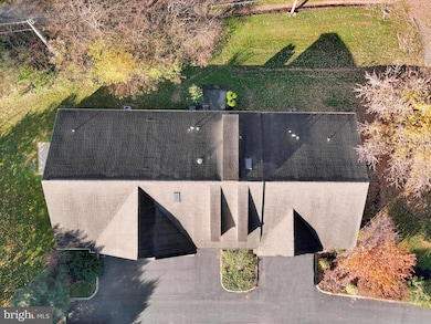 966 Elm Ave unit 966, Lancaster, PA 17603 - photo 6