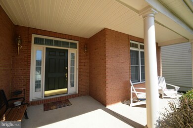 43076 Hallmark St, Chantilly, VA 20152 - photo 2