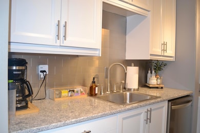 2906 14th Place unit 110, Kenosha, WI 53140 - photo 6