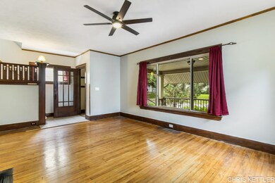 129 Benjamin Ave NE, Grand Rapids-Living