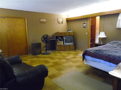 Master Bedroom (bedroom 2)