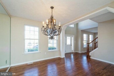 10421 Markby Ct, White Plains, MD 20695 - photo 3