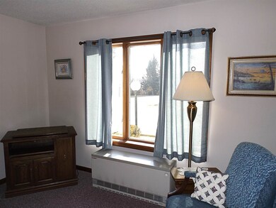 155 Dorr D Unit 34 unit 34, Rutland City, VT 05701 - photo 6