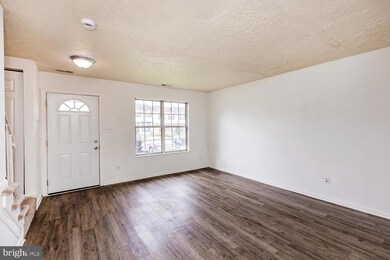 58 Chelmsford Ct, Middle River, MD 21220 - photo 4