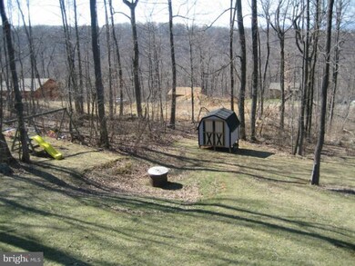 521 Tulip Poplar Dr, Linden, VA 22642 - photo 3