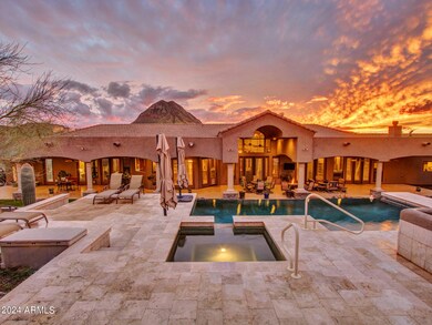 EVENING_04-Backyard and Pool (3)