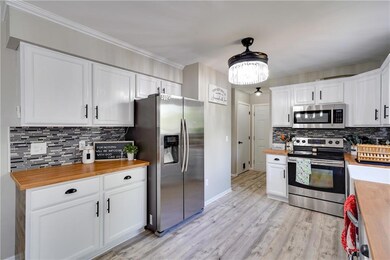 3019 Deerpath Ct, Des Moines, IA 50320 - photo 4