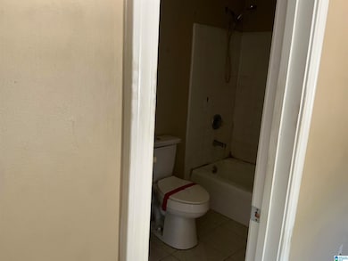 5115 Falling Creek Ln, Birmingham, AL 35235 - photo 6