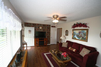 801 N 36th St, Nixa, MO 65714 - photo 3