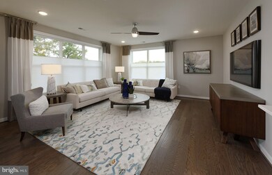 3985 Norton Place unit 40802, Fairfax, VA 22030 - photo 5