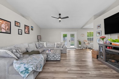 1207 Jefferyscot Dr, Crestview, FL 32536 - photo 5