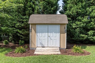 10X10 Storage shed