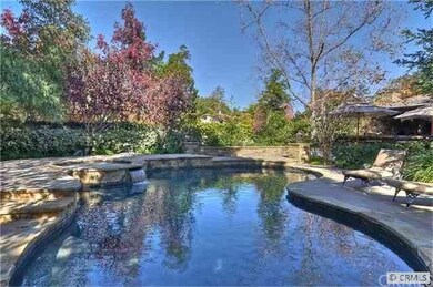 Pebble finish pool and spa