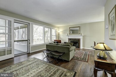 908 Elm Ave, Takoma Park, MD 20912 - photo 6