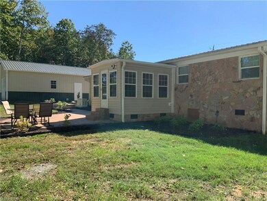 223 Vista Pkwy, Asheboro, NC 27205 - photo 2