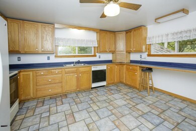 706 10th st-107