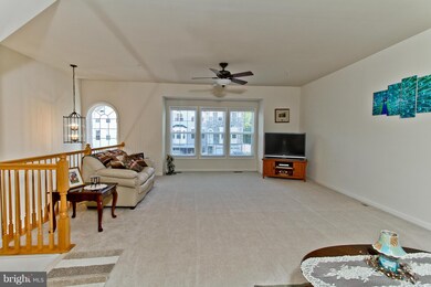 10318 Lantern Ln, Hagerstown, MD 21740 - photo 4