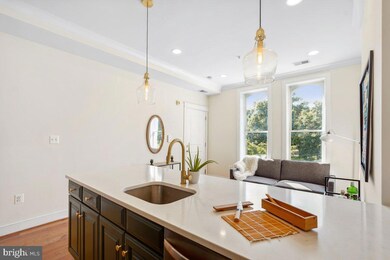 19 Logan Cir NW unit 200, Washington, DC 20005 - photo 5