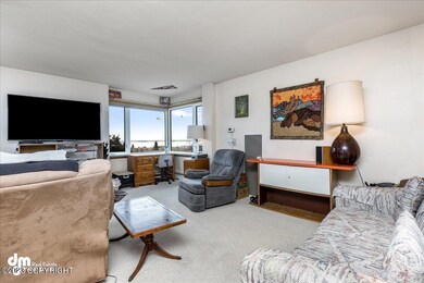 09-Living Room-DW-4568-Edit