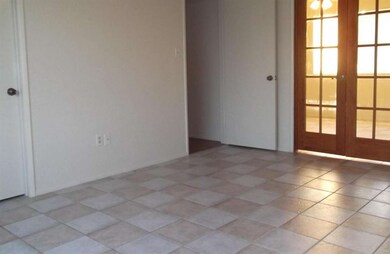 MASTERBEDROOM