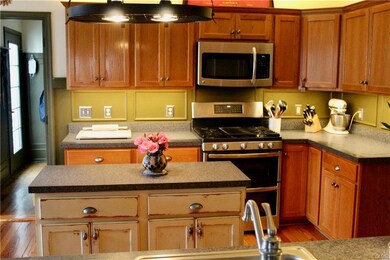 1159 Wheaton Dr, Bethlehem, PA 18017 - photo 4