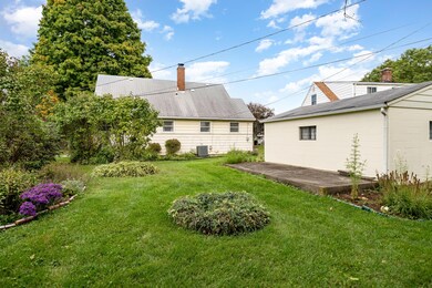 1273 Matthias Dr, Columbus, OH 43224 - photo 5